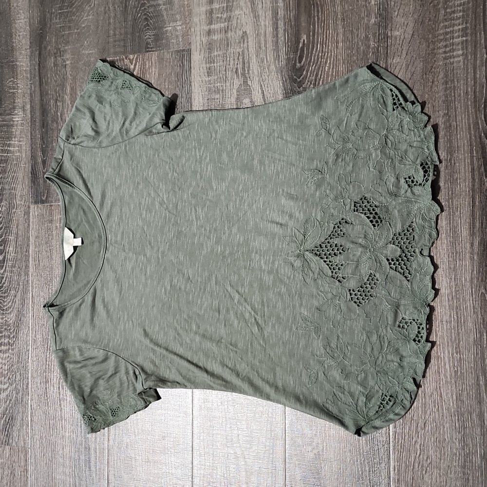 🌷 Adiva embroidered trim T-Shirt 🌷